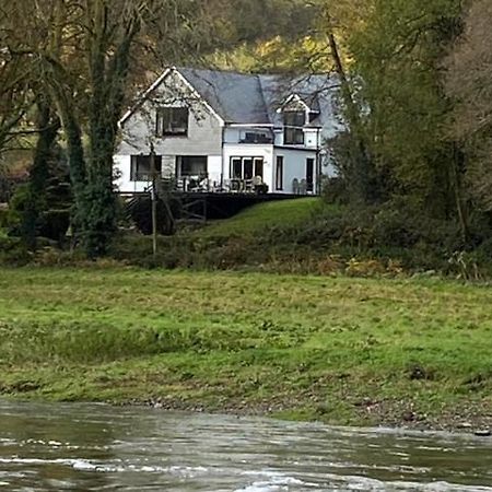 Riverside Stay Gunnislake Exterior photo